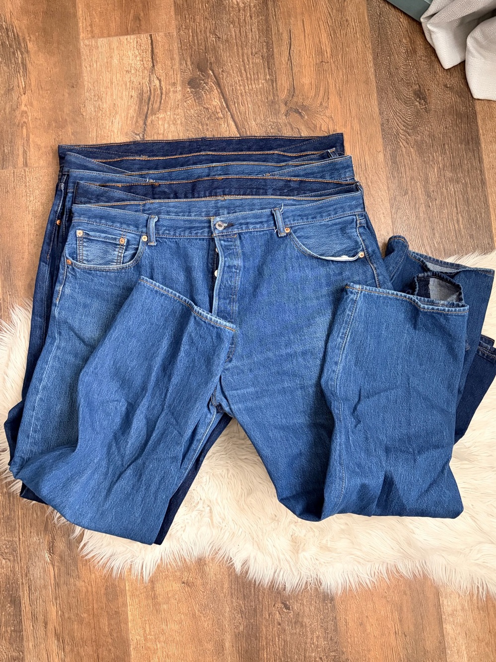 Levi's 501 Blue Men’s Classic Denim Jeans - Light to Dark Wash Make Offer!